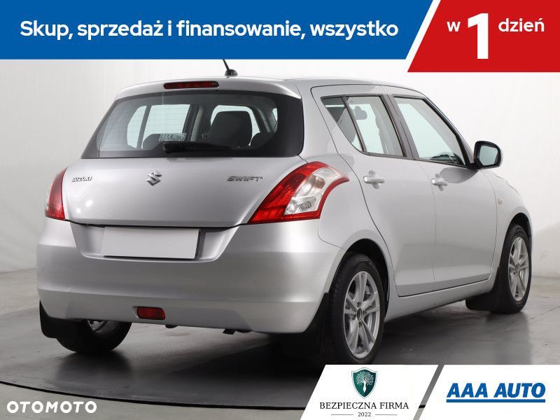 Suzuki Swift - 6