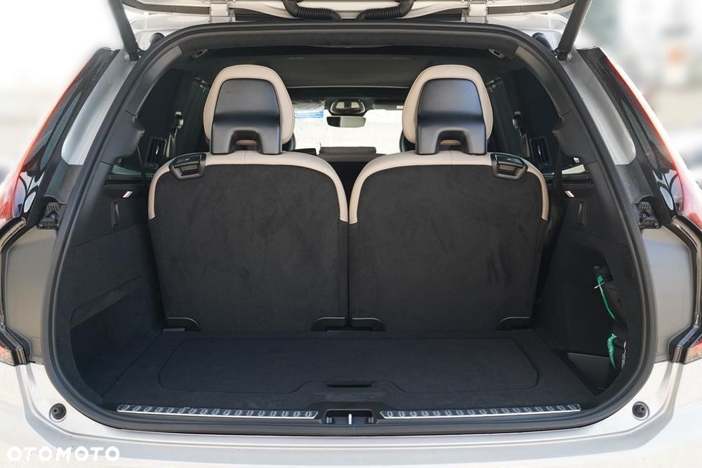 Volvo XC 90 B5 B AWD Ultra Bright 7os - 7