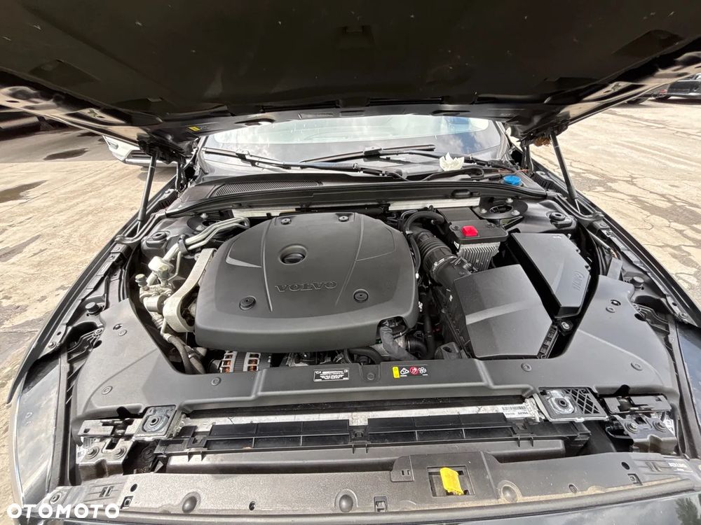 Volvo S60 T6 AWD Momentum Pro - 12