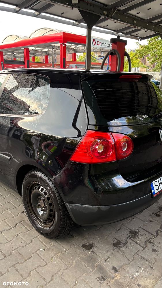 Volkswagen Golf - 17