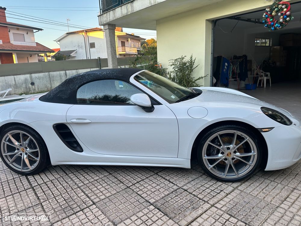 Porsche 718 - 1
