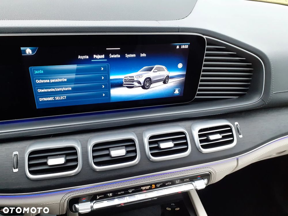 Mercedes-Benz GLE 300 d 4-Matic - 33