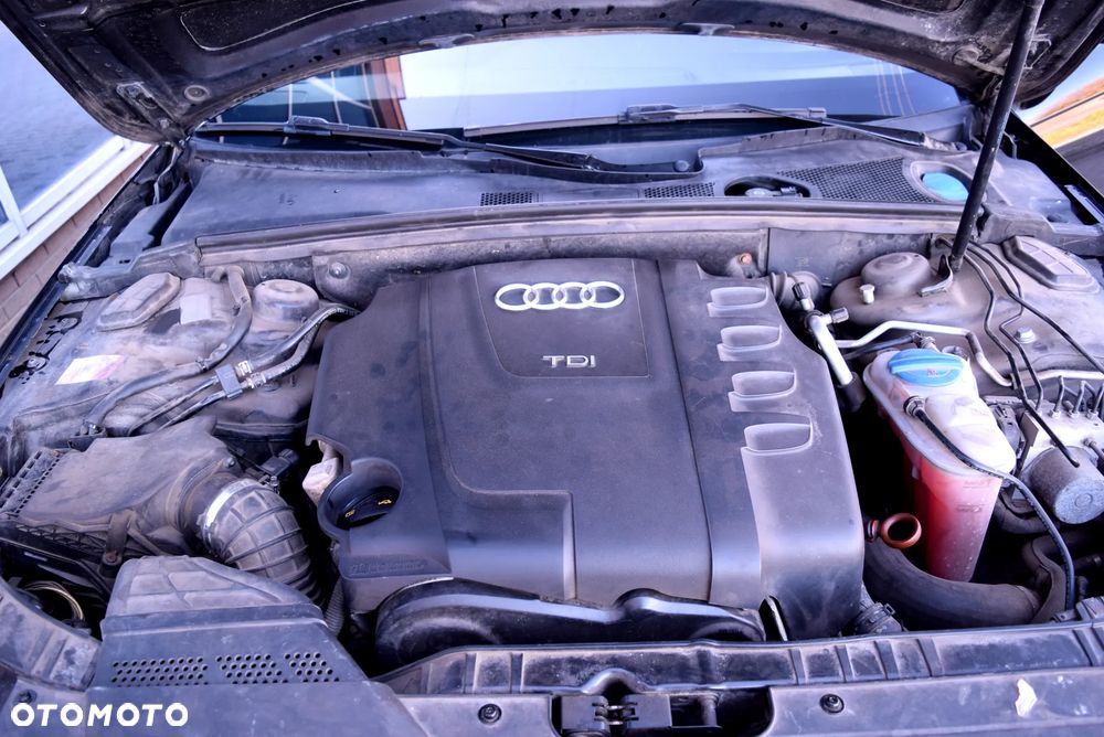 Audi A4 Avant 2.0 TDI - 24