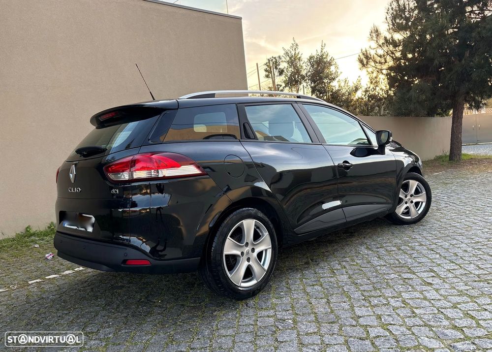 Renault Clio Sport Tourer 1.5 dCi Dynamique S - 4