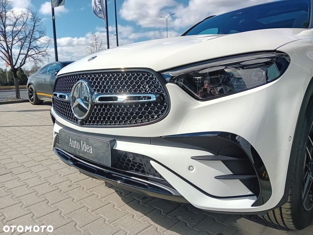 Mercedes-Benz GLC - 13