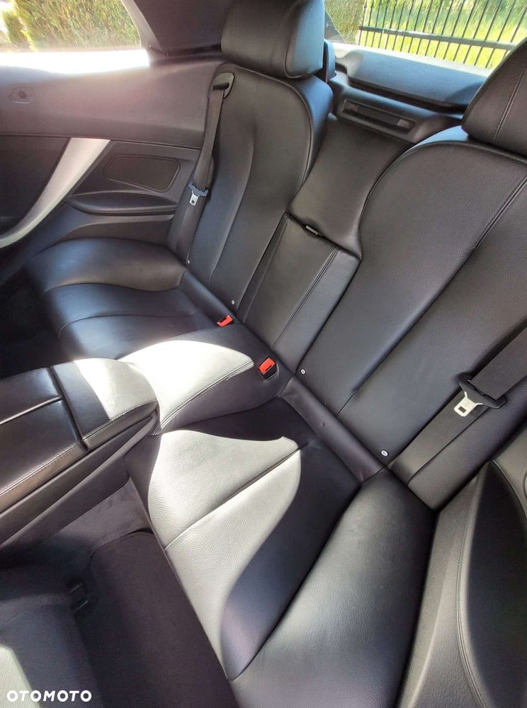 BMW Seria 6 640i - 13
