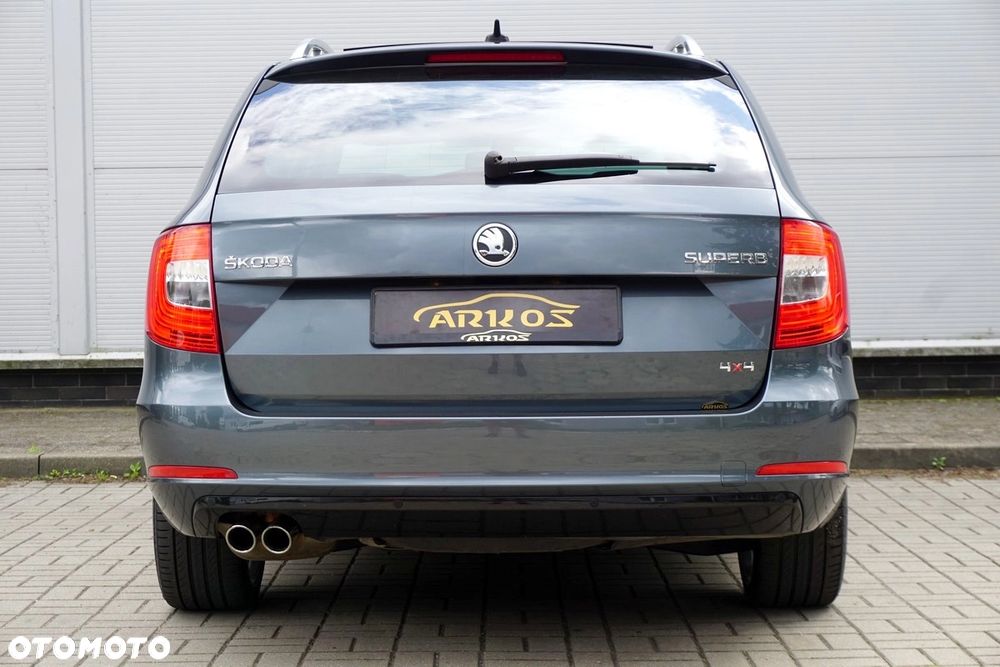 Skoda Superb 2.0 TDI Exclusive - 14