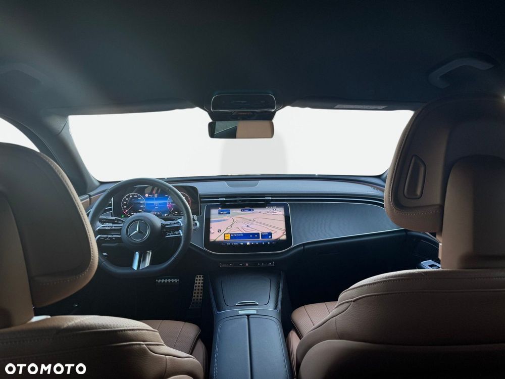 Mercedes-Benz Klasa E - 14