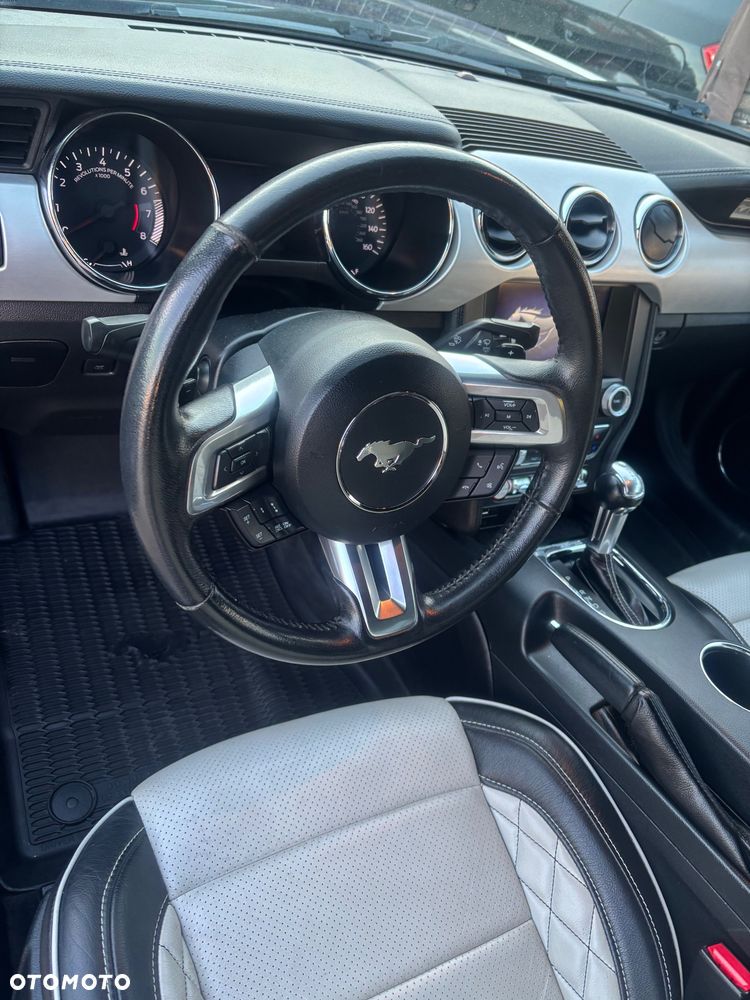Ford Mustang 5.0 Ti-VCT V8 GT - 26