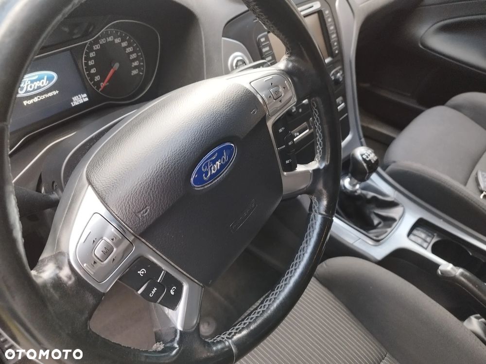 Ford Mondeo 2.0 TDCi Gold X Plus - 27
