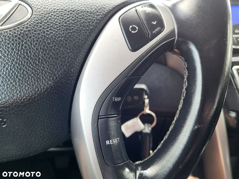 Hyundai i30 - 32