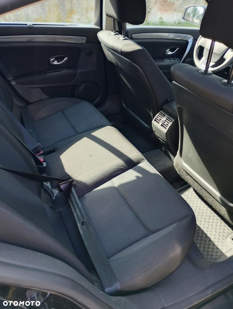 Renault Laguna - 8
