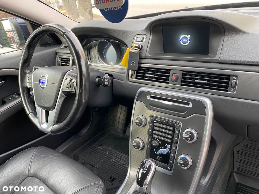 Volvo XC 70 D4 Drive-E Dynamic Momentum - 10