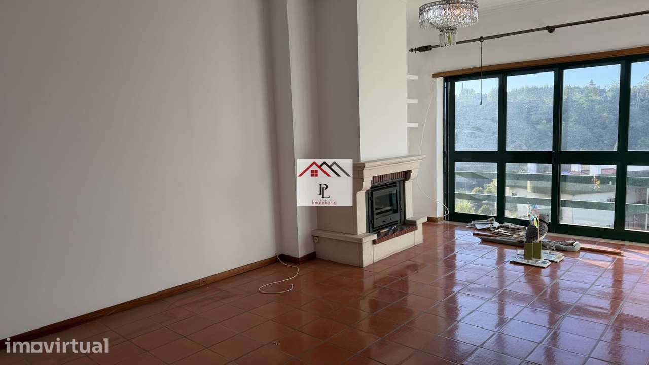 Apartamento T3 com Garagem - Grande imagem: 5/20