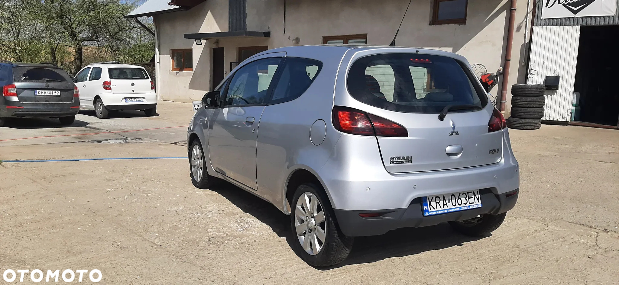 Mitsubishi Colt - 37