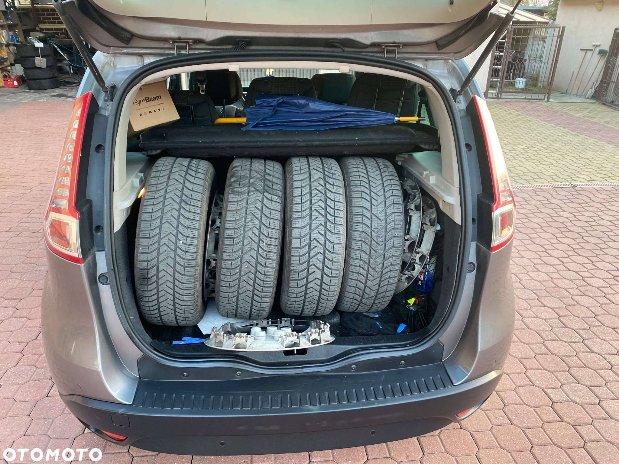 Renault Scenic 1.4 16V TCE Expression - 8