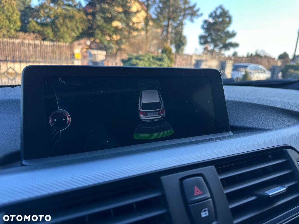 BMW Seria 3 320d Sport-Aut - 34