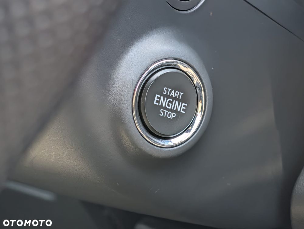 Skoda Karoq 1.5 TSI ACT Sportline DSG - 30