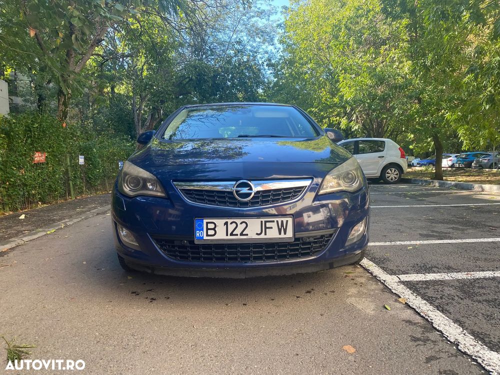 Opel Astra 2.0 CDTI Enjoy - 1