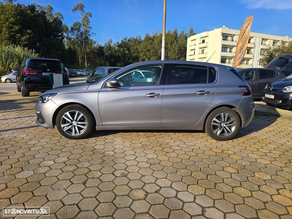 Peugeot 308 1.2 PureTech Allure EAT8 - 4