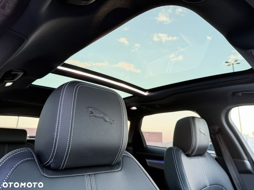 Jaguar F-Pace - 20