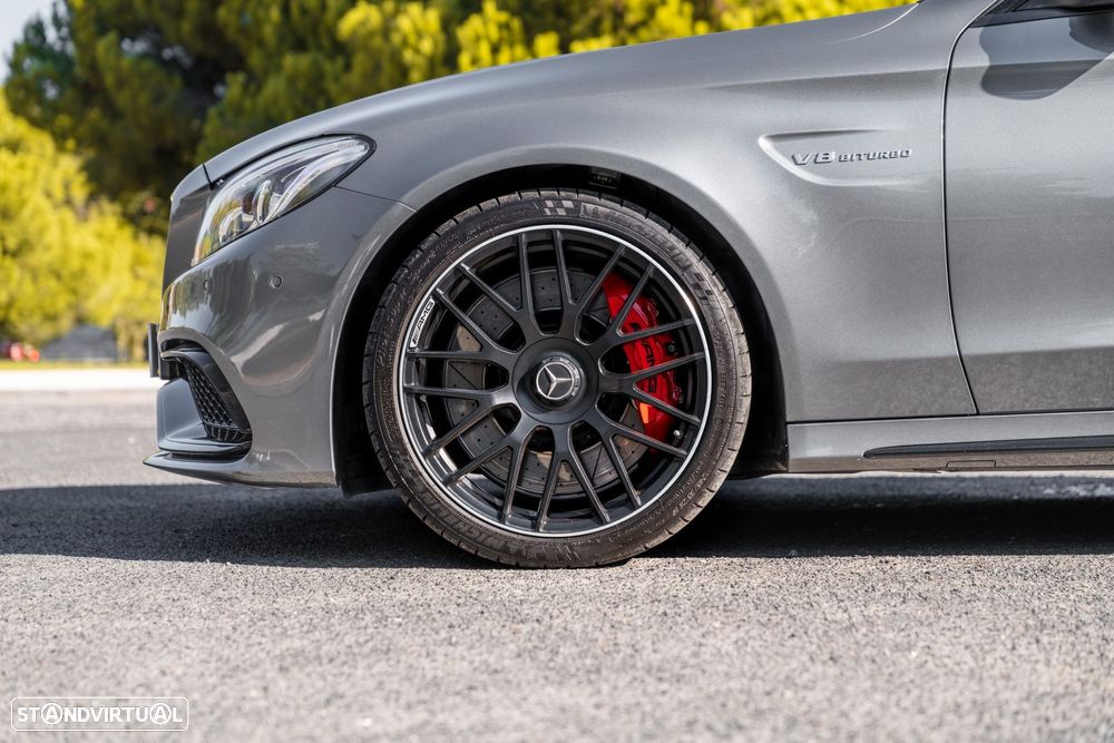 Mercedes-Benz C 63 AMG S - 9
