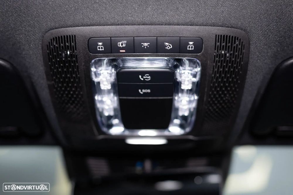 Mercedes-Benz A 180 Limousine d Progressive Aut. - 37