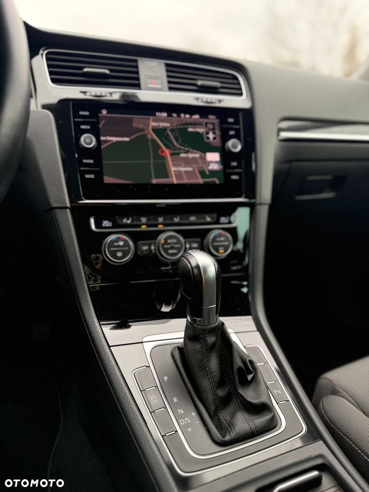 Volkswagen Golf Variant 1.4 TSI BlueMotion Technology DSG Highline - 18