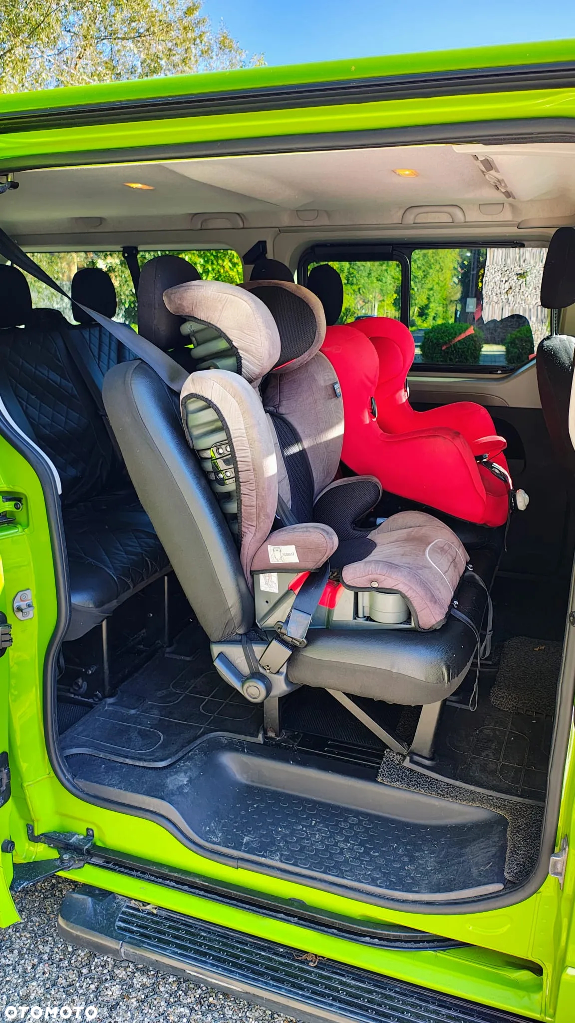 Opel Vivaro - 8