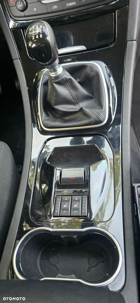 Ford S-Max 2.0 TDCi DPF Titanium - 30