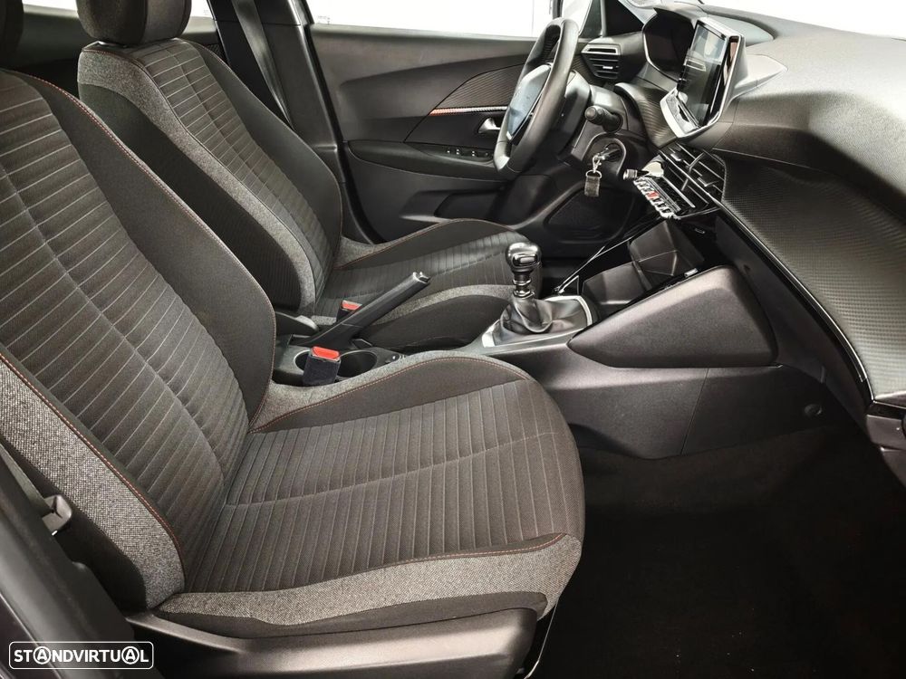 Peugeot 2008 1.2 PureTech Active - 26