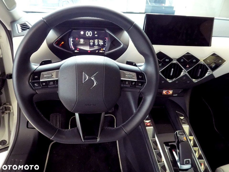 DS Automobiles DS 3 - 24