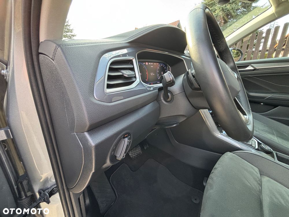 Volkswagen T-Roc 2.0 TDI SCR 4MOTION DSG Style - 11