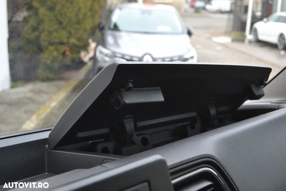 Renault Master DOKA 7 LOCURI - 25