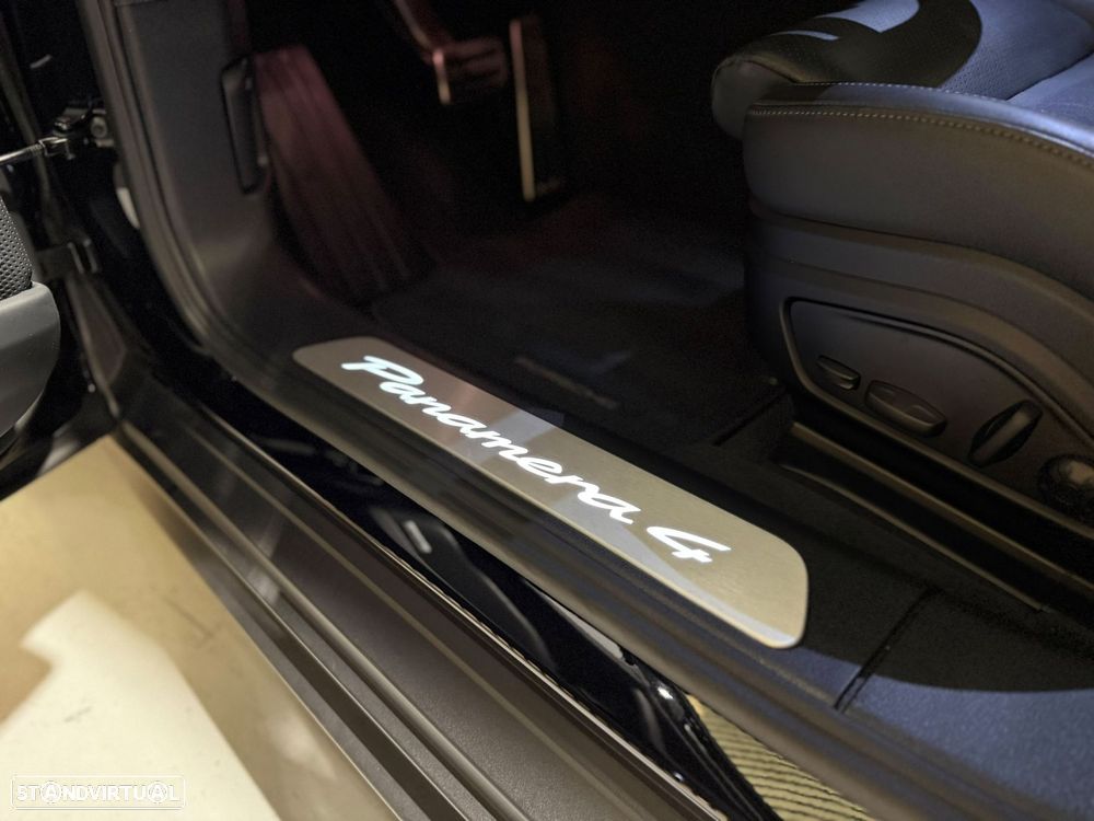 Porsche Panamera 4 E-Hybrid Executive - 46