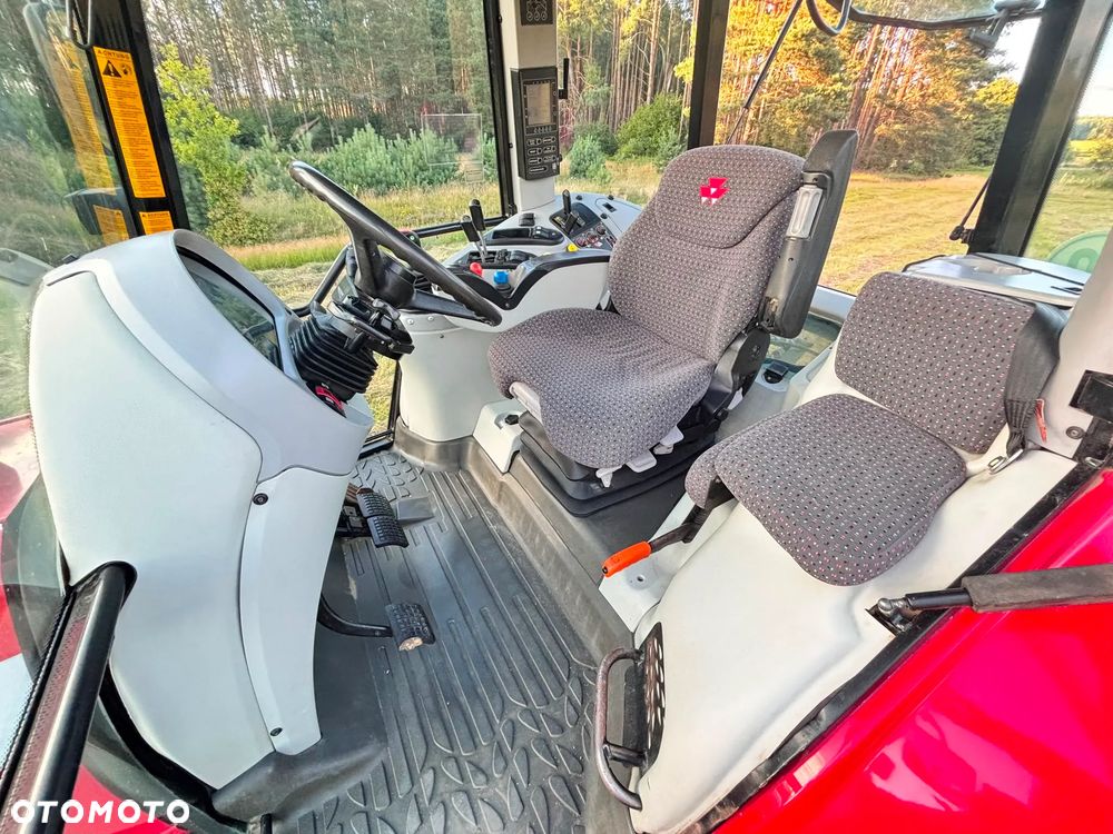 Massey Ferguson - 4