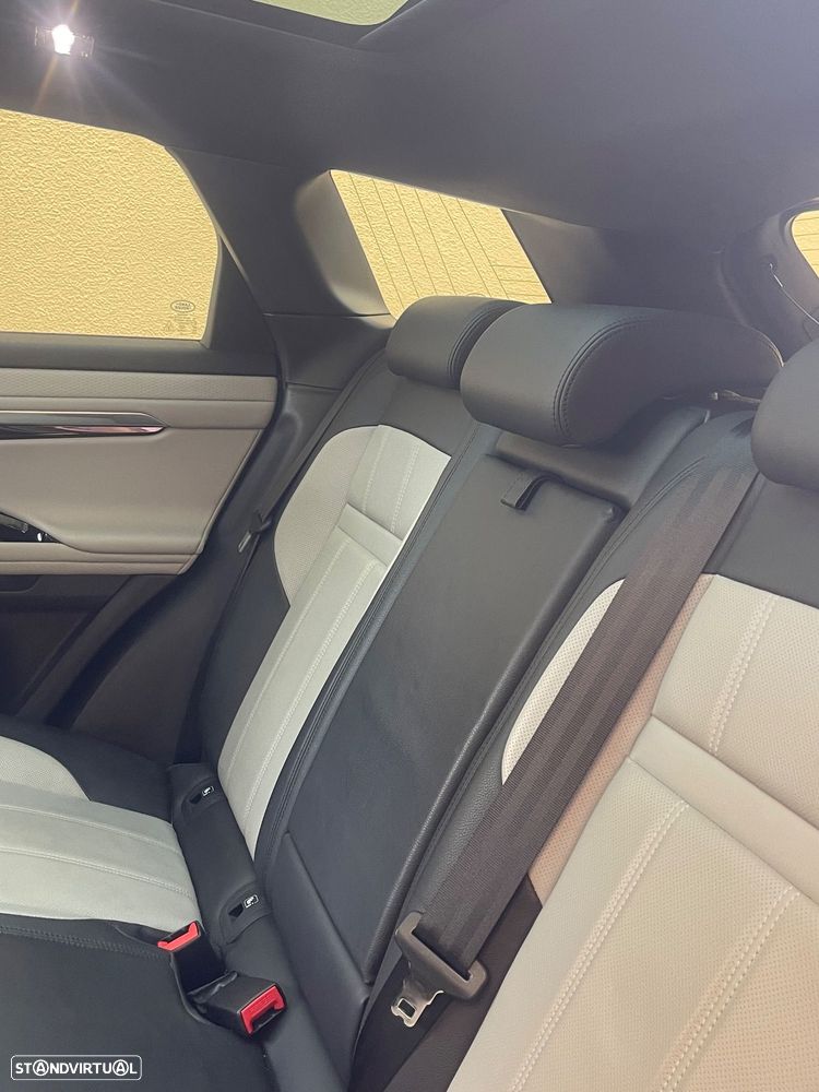 Land Rover Range Rover Evoque - 13