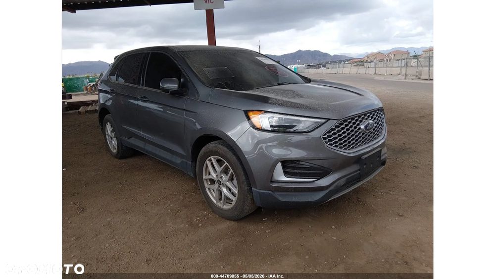 Ford Edge - 1