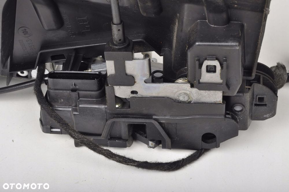 VOLVO XC90 II ZAMEK DRZWI LEWY PRZÓD PRZEDNI 31349894 6 PIN - 7