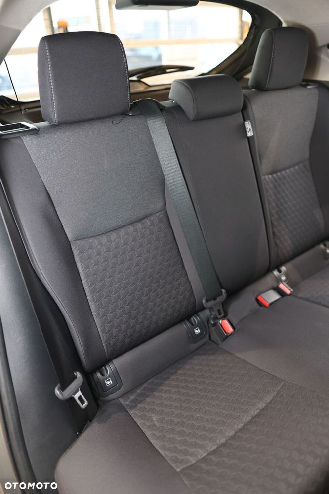 Toyota Yaris - 12