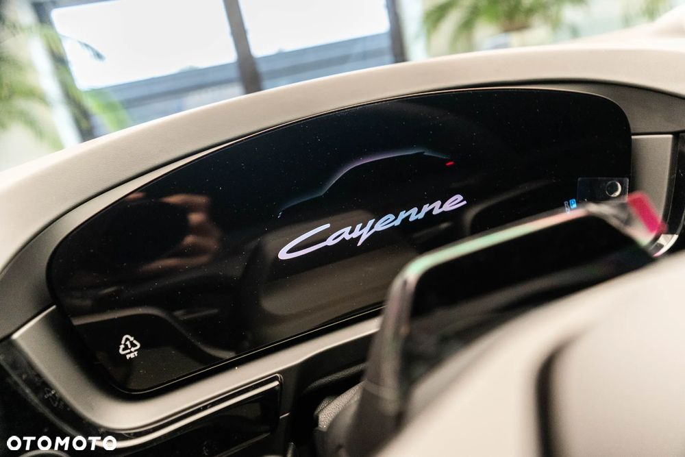 Porsche Cayenne Black Edition - 18