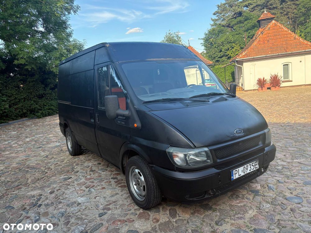Ford Transit - 1