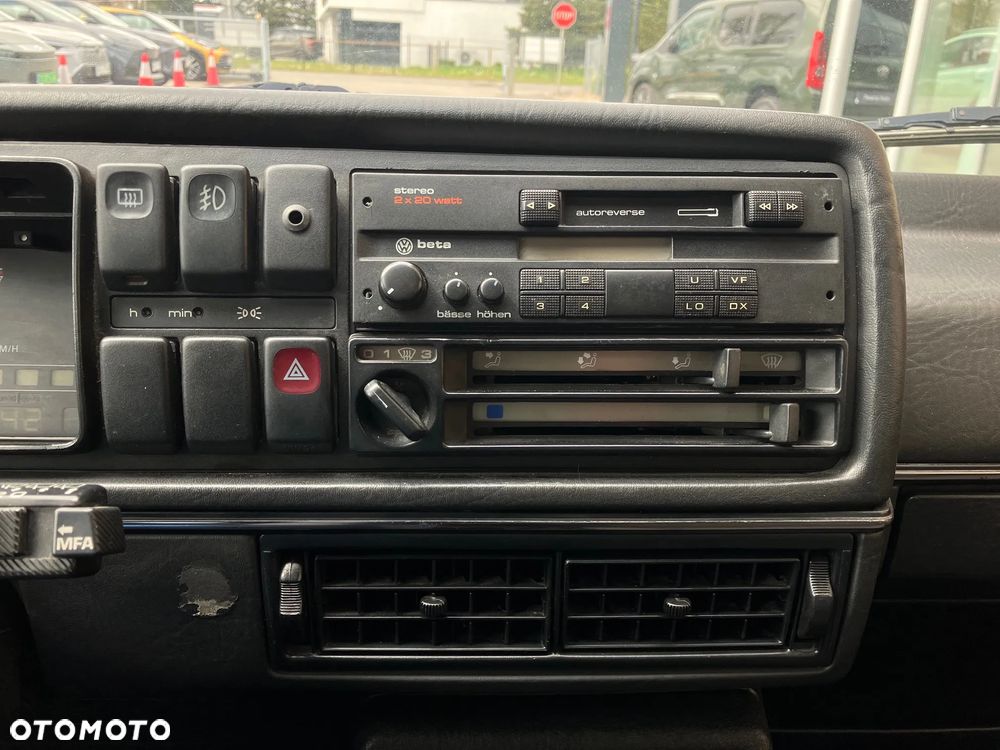 Volkswagen Golf 1.8 GTI - 18