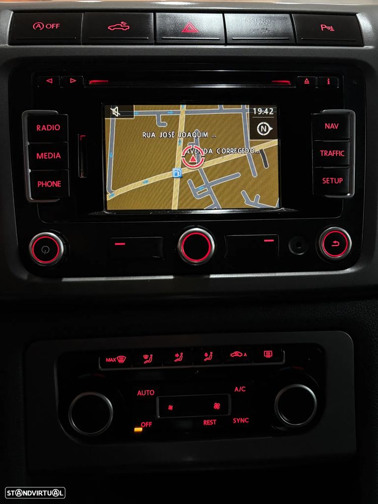 VW Amarok 2.0 TDi CD High.CM 4Motion Aut. - 19