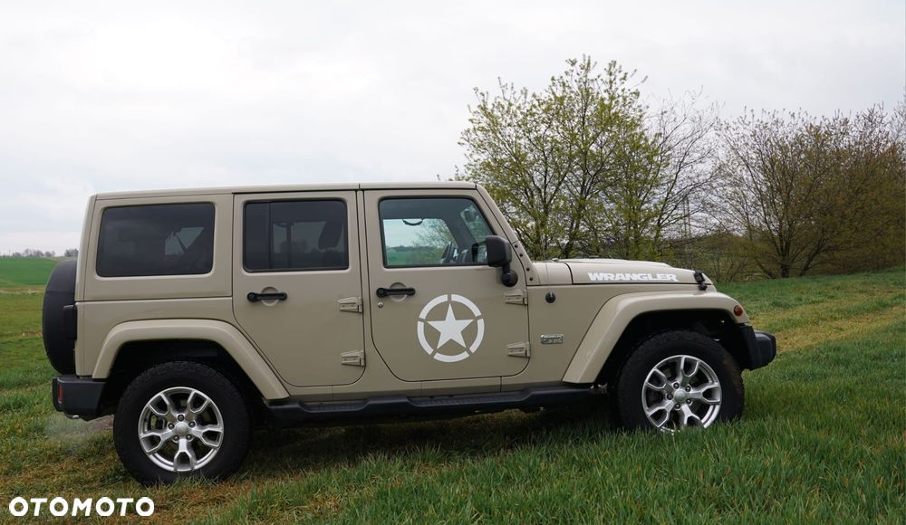 Jeep Wrangler - 5
