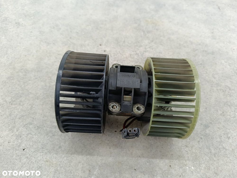 WENTYLATOR NAWIEWU, DMUCHAWA BMW 3 E46 50827  BEHR 2.0 24V 320 Ci - 4