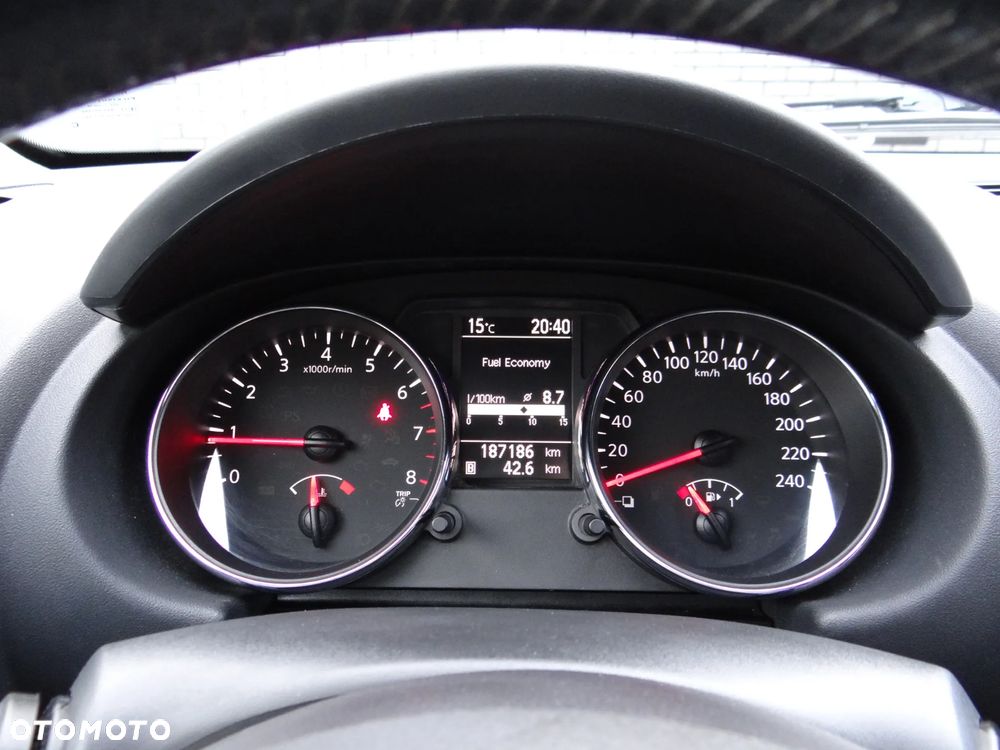 Nissan Qashqai 1.6 acenta - 24