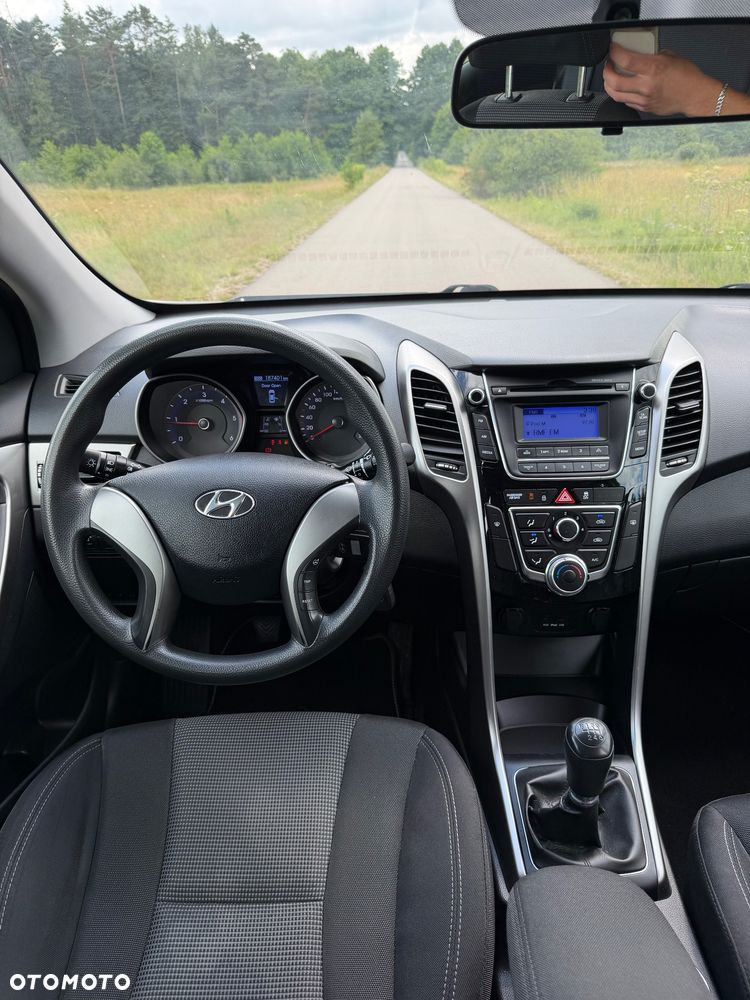 Hyundai i30 1.4 CRDi Advantage - 14