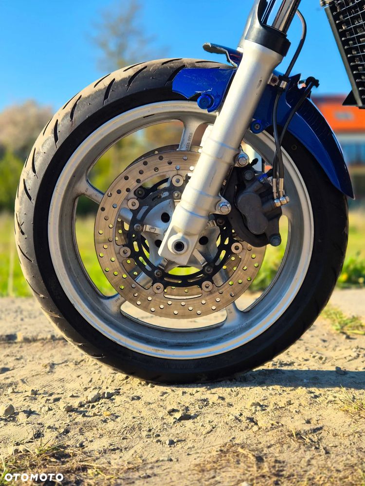 Yamaha FZ6 - 24