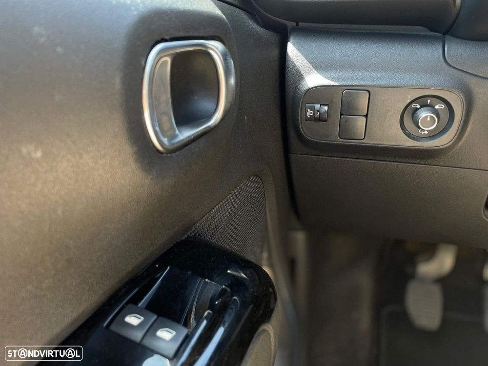 Citroën C3 1.2 PureTech Feel - 17